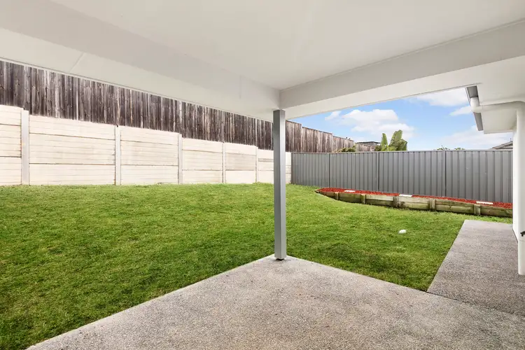 Fifth view of Homely house listing, 10 Concord Circuit, Cliftleigh NSW 2321