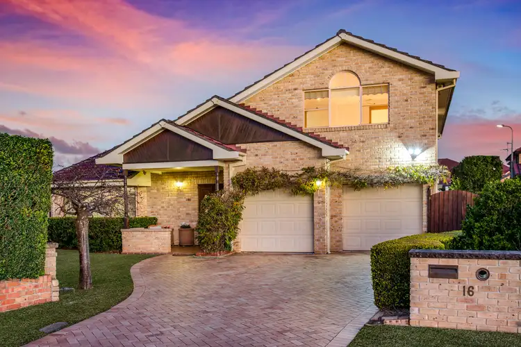 16 Rochester Grove, Castle Hill NSW 2154
