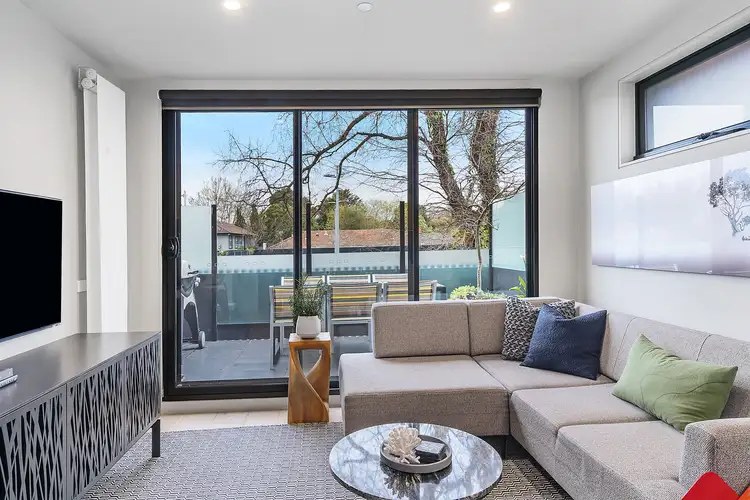 102/3 Raglan Street, St Kilda East VIC 3183