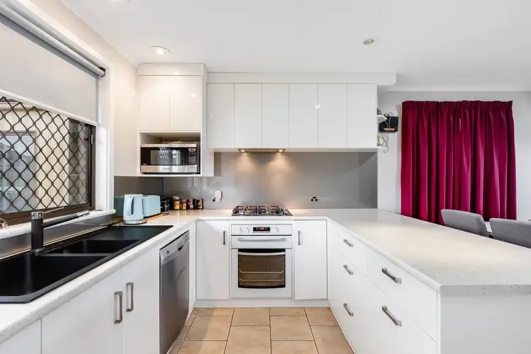 Second view of Homely house listing, 6 Amos Court, Morphett Vale SA 5162