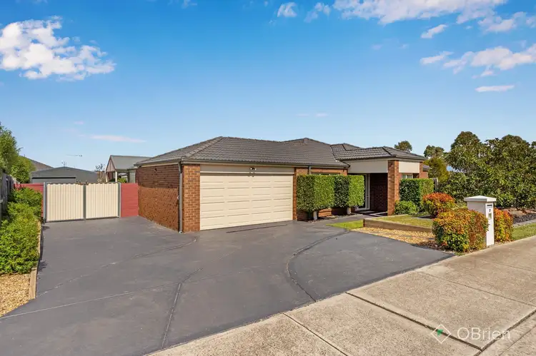 27 Sovereign Boulevard, Melton West VIC 3337
