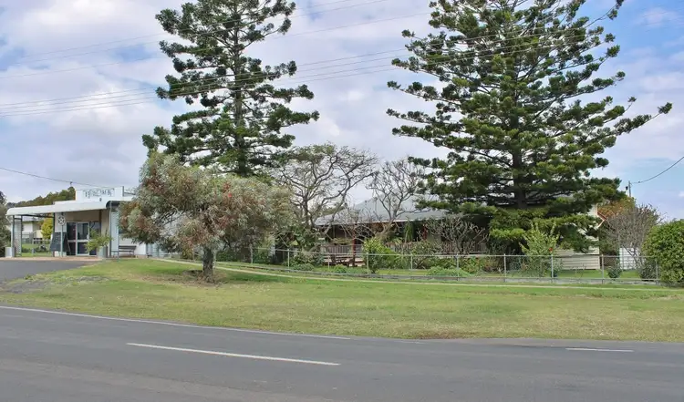21 Dennis Street, Bell QLD 4408