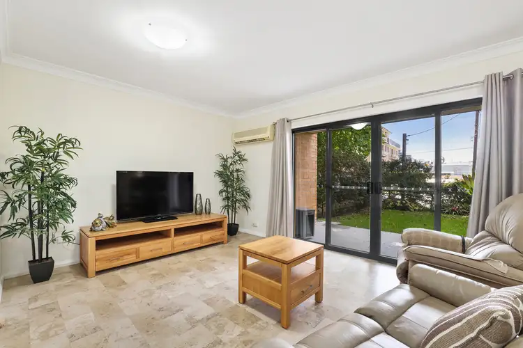 4/2-4 Francis Street, Dee Why NSW 2099