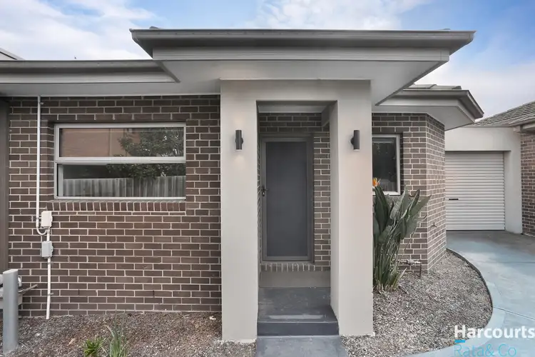3/128 Rathcown Road