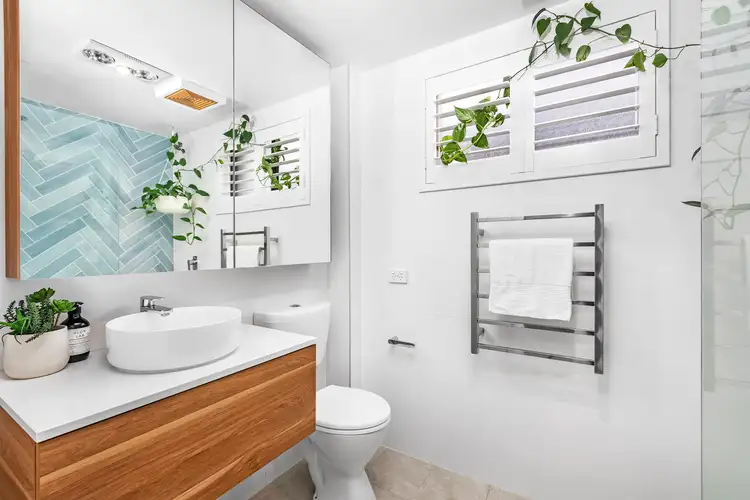 Third view of Homely apartment listing, 6/18 Lismore Avenue, Dee Why NSW 2099