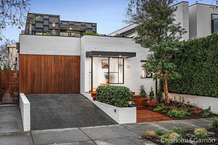 17 Foam Street, Elwood VIC 3184