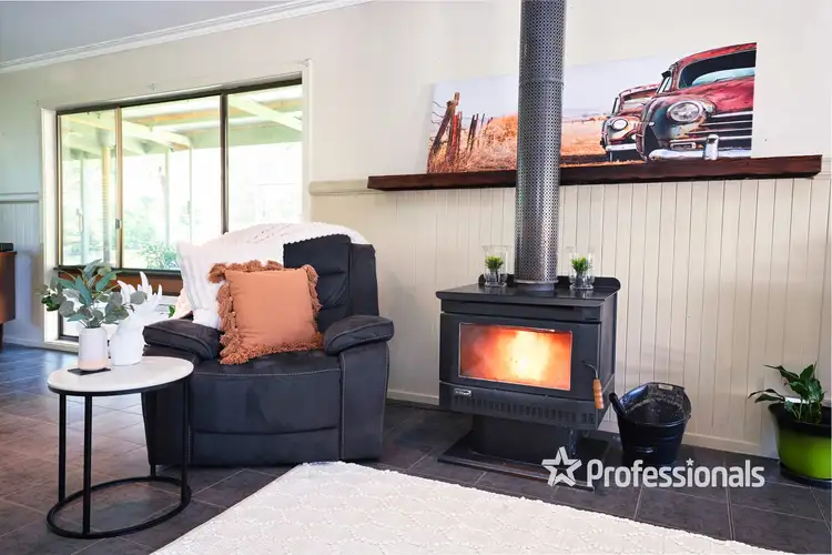 Fifth view of Homely house listing, 1660 Woods Point Road, Mcmahons Creek VIC 3799