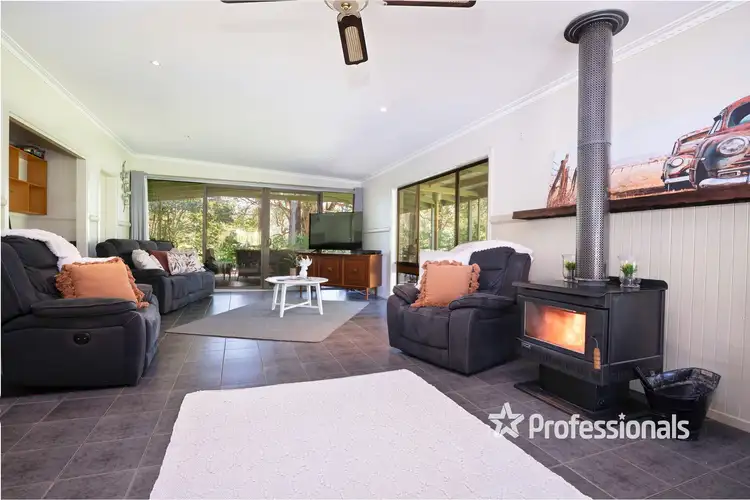 Sixth view of Homely house listing, 1660 Woods Point Road, Mcmahons Creek VIC 3799