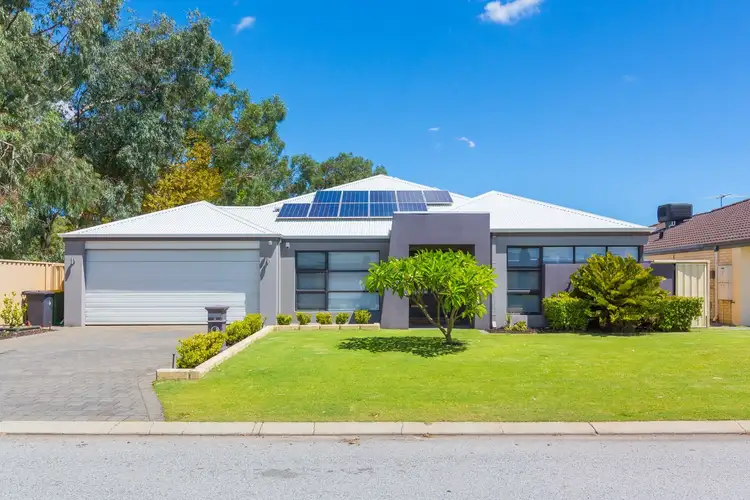 9 Dornoch Way, Canning Vale WA 6155