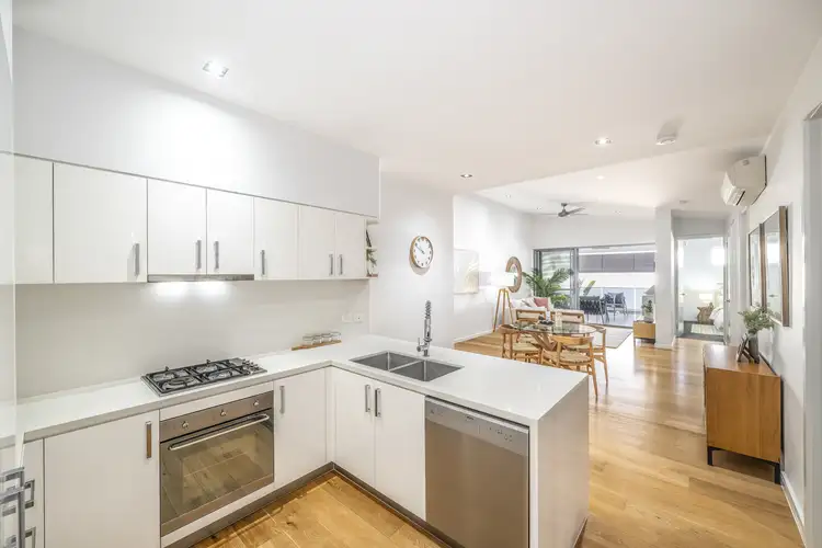 Sixth view of Homely apartment listing, 5/65 Kent Street, Hamilton QLD 4007