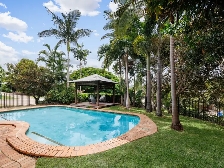 Second view of Homely house listing, 2 Lambert Court, Brookfield QLD 4069
