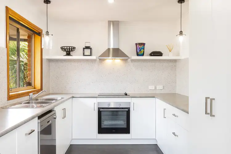 Second view of Homely house listing, 3 Langdon Court, Mildura VIC 3500