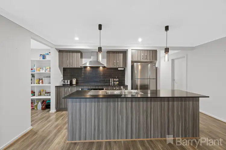 Fifth view of Homely house listing, 9 Franklin Avenue, Warragul VIC 3820