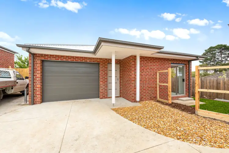 2/25 High Street, Bunyip VIC 3815