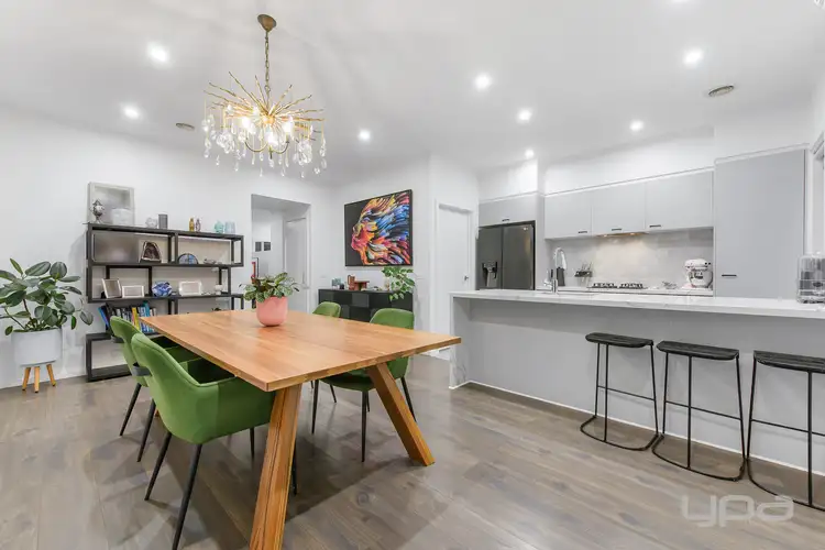 22 Callista Circuit, Taylors Hill VIC 3037