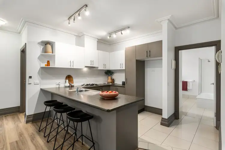 Fifth view of Homely unit listing, 9/7 Summerlea Grove, Hawthorn VIC 3122