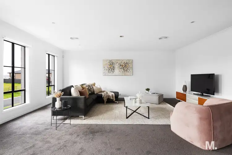 Fifth view of Homely house listing, 10 Wendover Crescent, Hillside VIC 3037