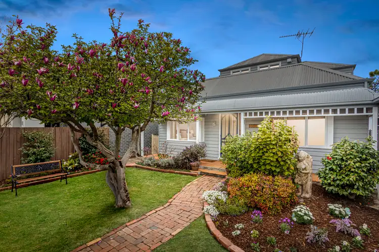 26 Almond Street, Caulfield South VIC 3162