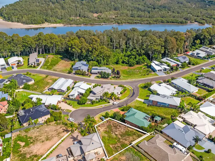 10 France Place, Long Beach NSW 2536
