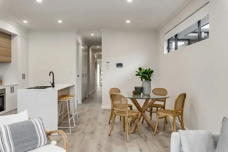 27A Windsor Grove, Klemzig SA 5087