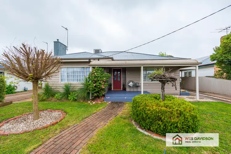 15 Hillary Street, Horsham VIC 3400