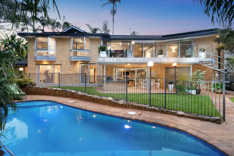 36 Allwood Crescent, Lugarno NSW 2210