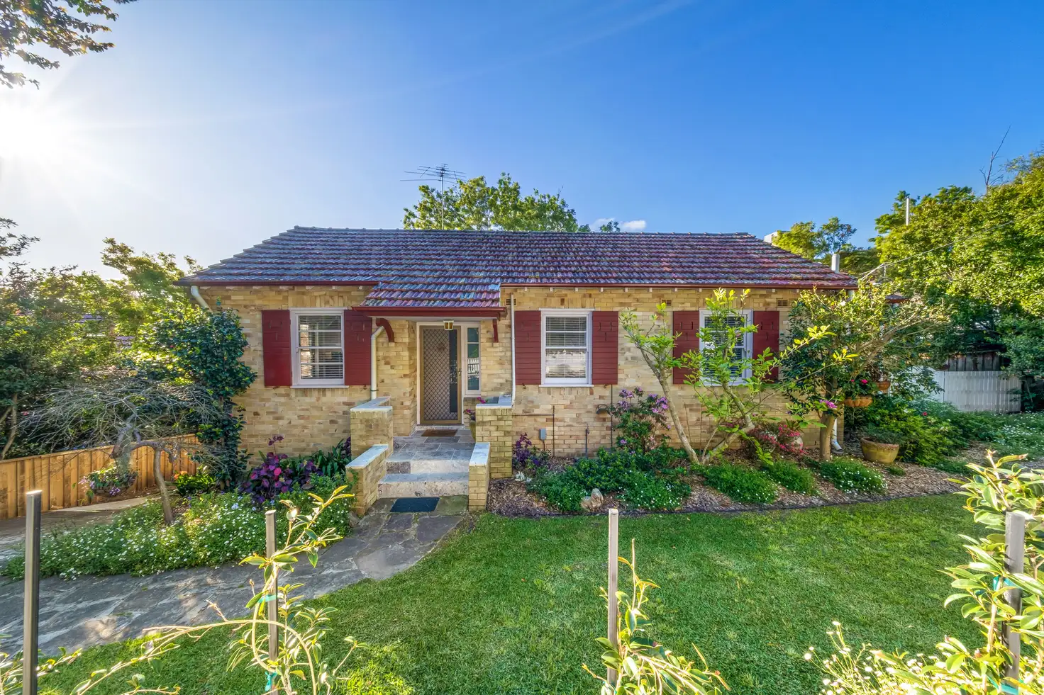 Main view of Homely house listing, 27 St Johns Avenue, Gordon NSW 2072