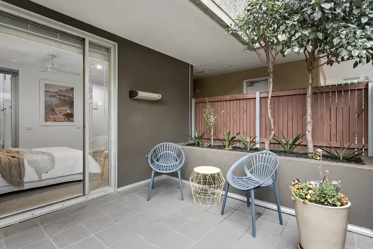 Fifth view of Homely apartment listing, 2/333 Coventry Street, South Melbourne VIC 3205