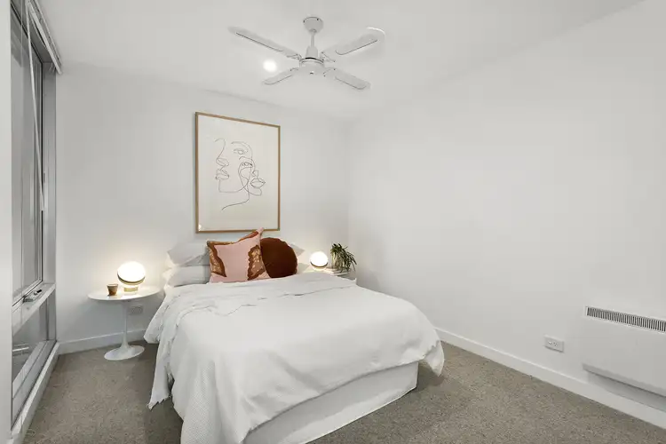 Sixth view of Homely apartment listing, 2/333 Coventry Street, South Melbourne VIC 3205