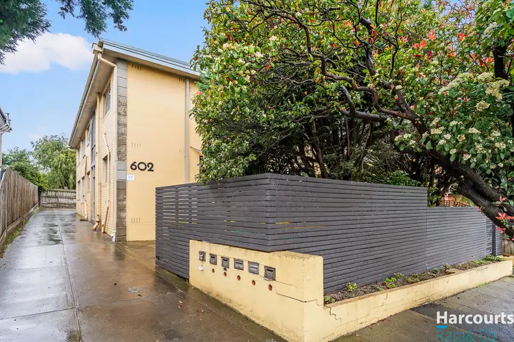 2/602 Bell Street, Preston VIC 3072