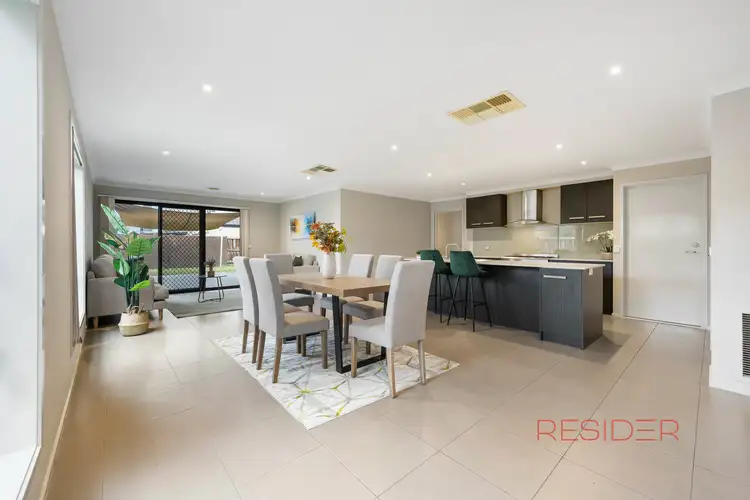 Sixth view of Homely house listing, 37 Tuross Crescent, South Morang VIC 3752