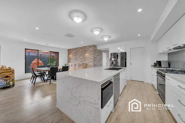 24 Carlyle Crescent, Clyde North VIC 3978