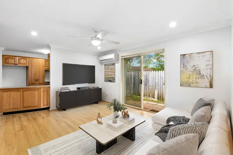 Second view of Homely villa listing, 6/31 Girraween Road, Girraween NSW 2145