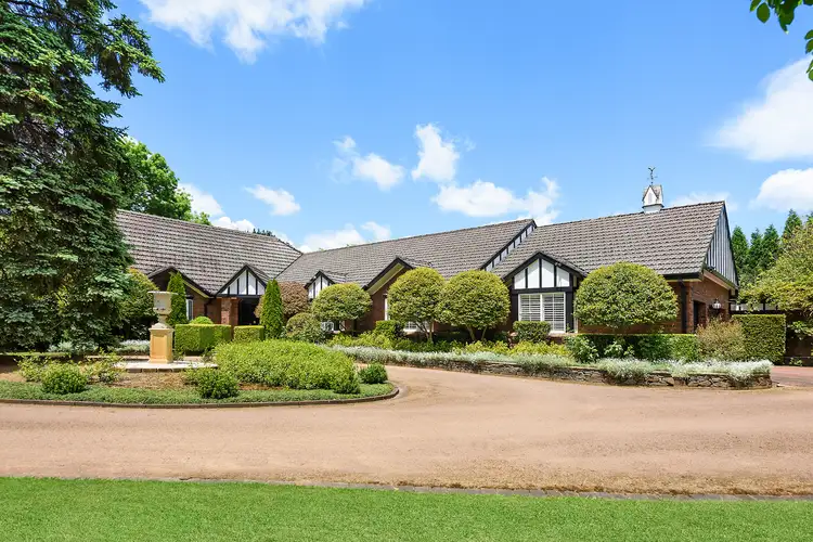 13 Werrington Street, Burradoo NSW 2576