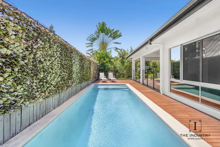 6 McAlister Avenue, Kewarra Beach QLD 4879