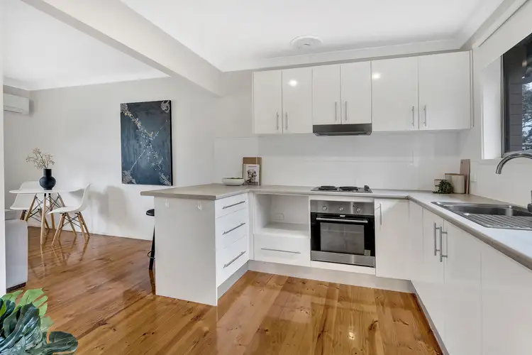 Fifth view of Homely unit listing, 2/82 Henty Street, Reservoir VIC 3073