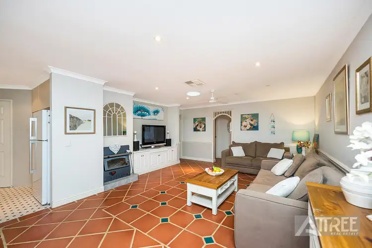 Sixth view of Homely house listing, 7 Aspera Close, Canning Vale WA 6155