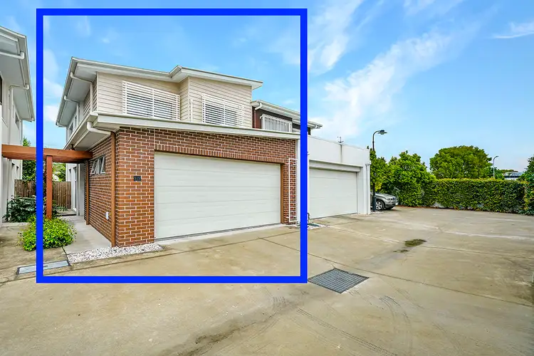 11/2 Waters Close