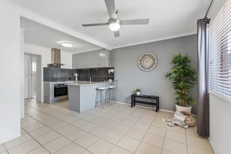 Third view of Homely unit listing, 3/34 Dunns Terrace, Scarborough QLD 4020