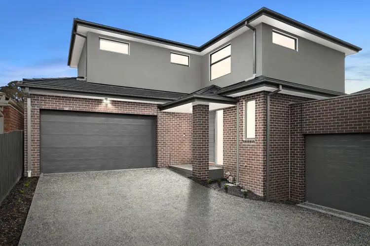 Main view of Homely townhouse listing, 2/23 Bales Street, Mount Waverley VIC 3149