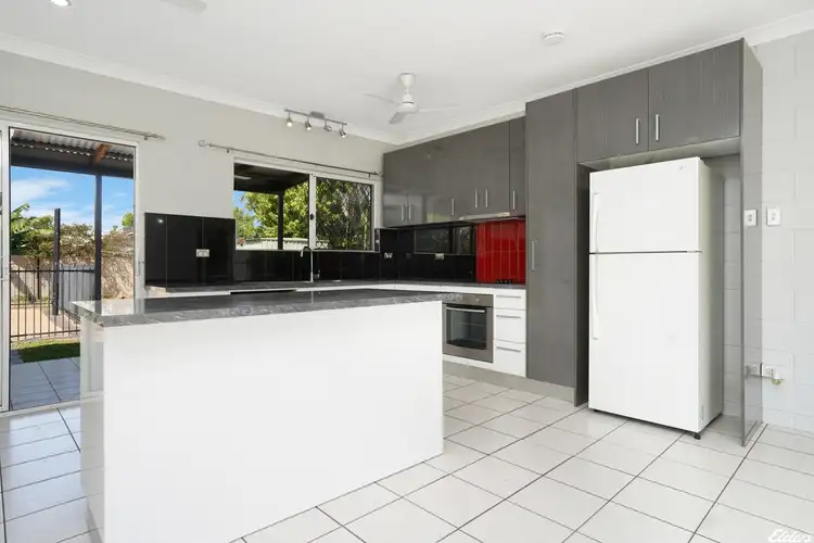 Fifth view of Homely house listing, 18 Connaught Court, Bakewell NT 832