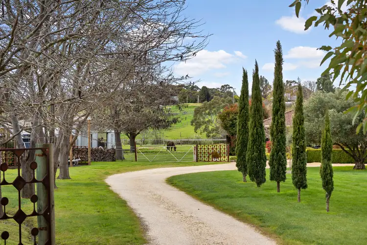 45 Roses Lane, Clunes VIC 3370