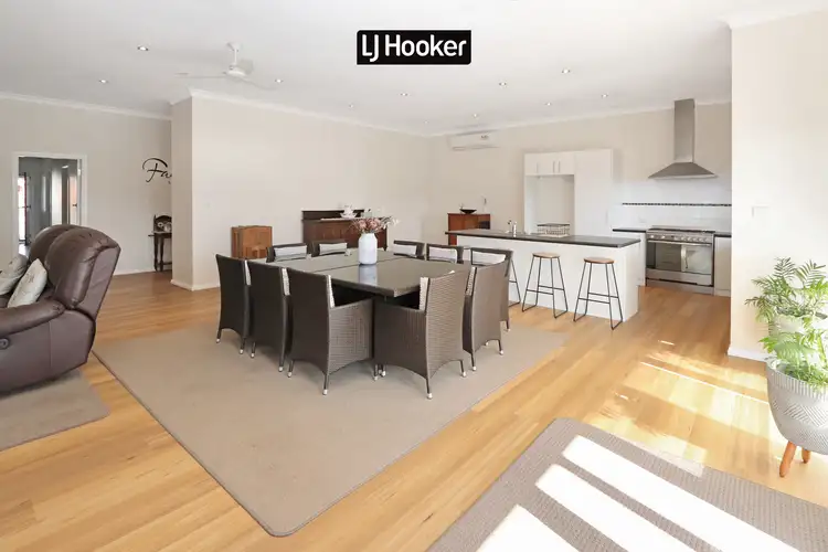 14 Colin Street, Inverell NSW 2360