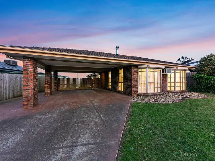 107 Lesdon Avenue, Cranbourne VIC 3977