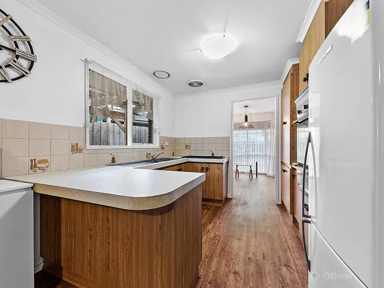 Fifth view of Homely house listing, 107 Lesdon Avenue, Cranbourne VIC 3977