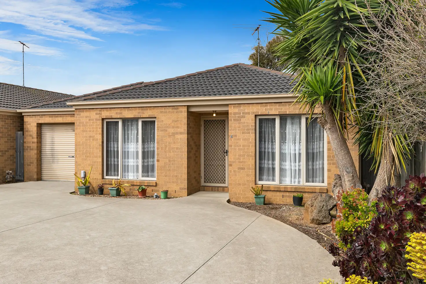 Main view of Homely unit listing, 4/13-15 Rennie Street, Lara VIC 3212