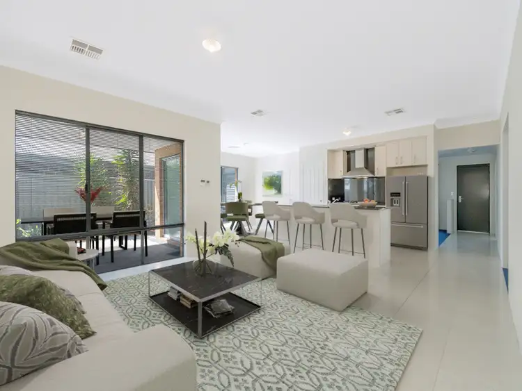 7 Leroy Way, Piara Waters WA 6112