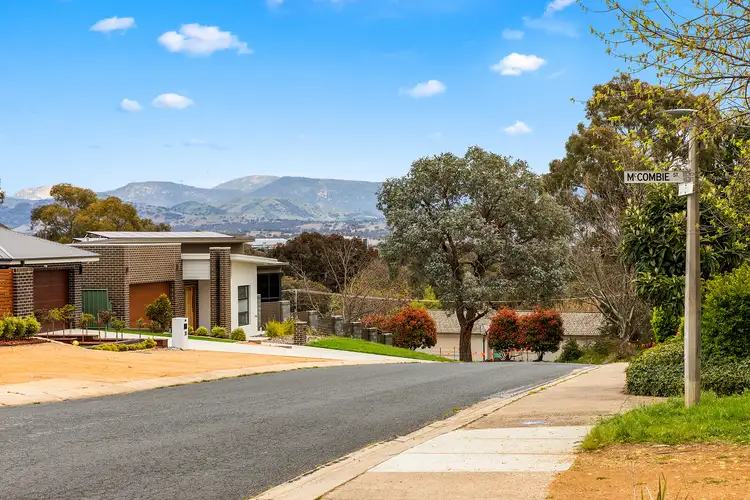 41 Cuthbert Circuit, Wanniassa ACT 2903