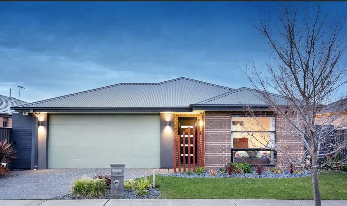 Main view of Homely house listing, 10 Zeus Avenue, Cranbourne West VIC 3977