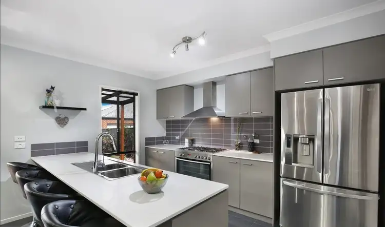 Sixth view of Homely house listing, 10 Zeus Avenue, Cranbourne West VIC 3977